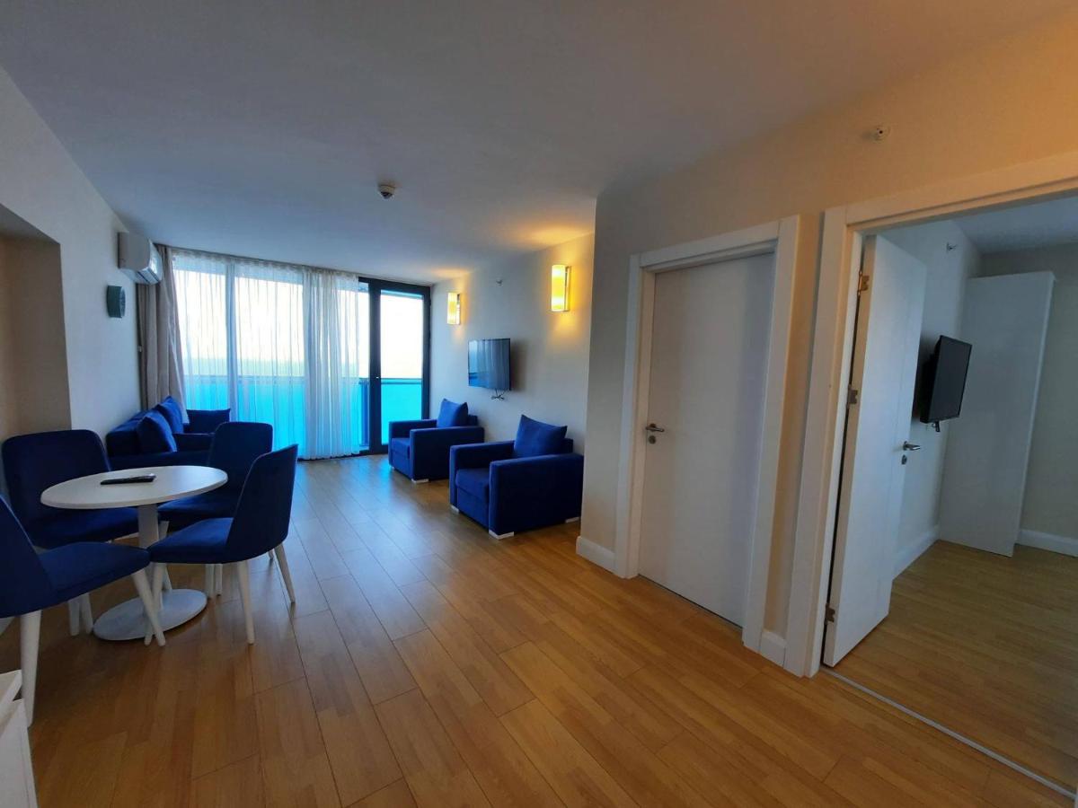 Aparthotel Orbi City Sea View Batumi Exterior photo